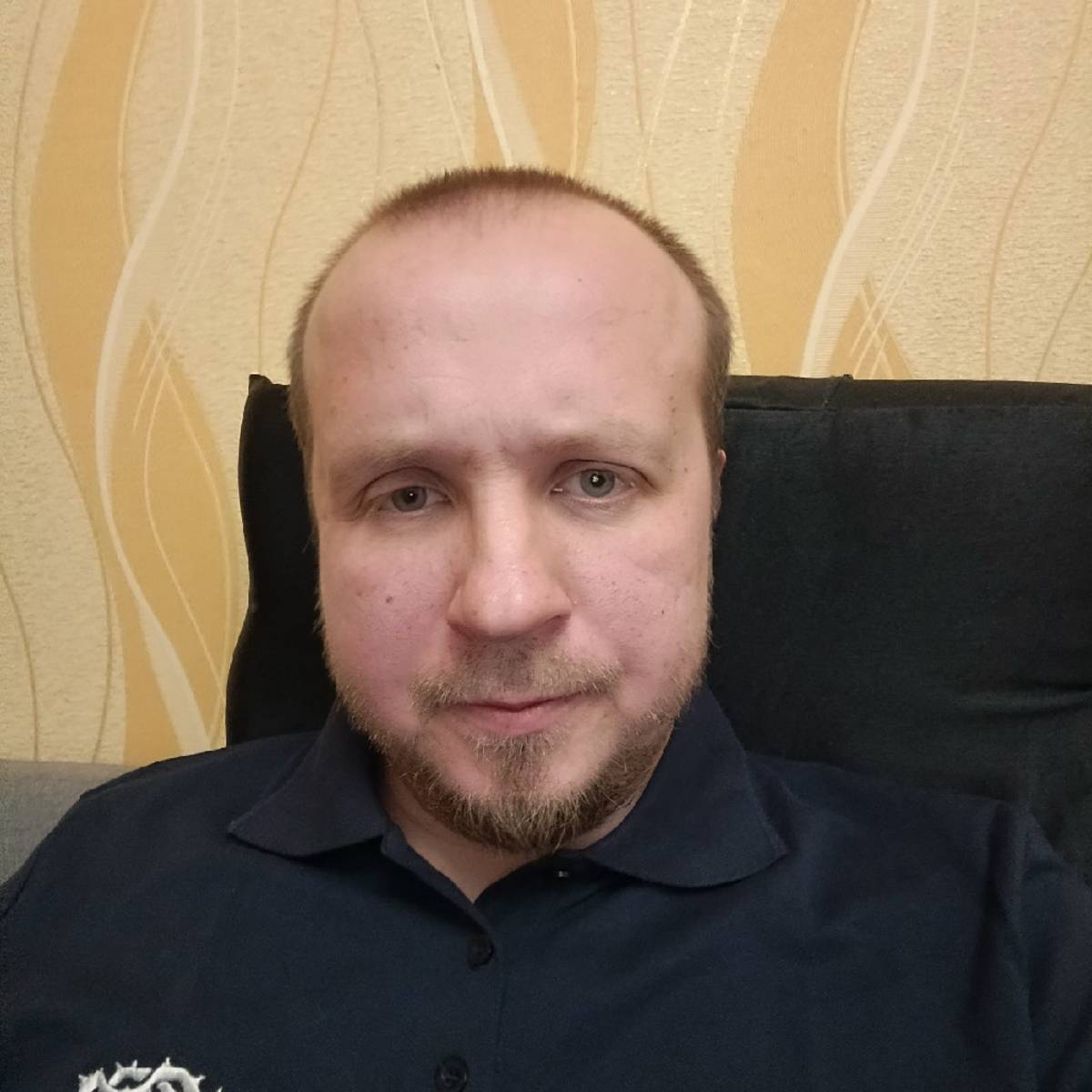 Александр Есенин