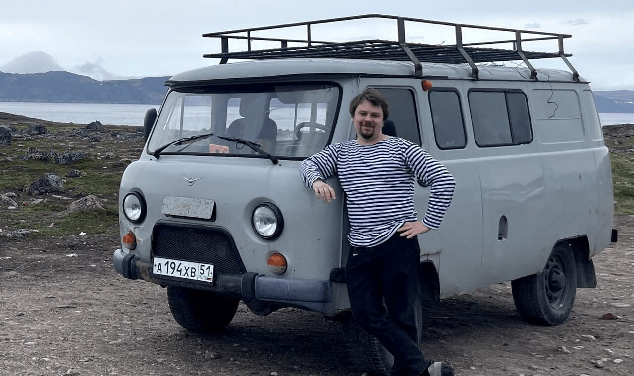Итоги года — лонгридище
https://vc.ru/life/1743791-uhod-iz-partnerstva-severnaya-koreya-reklama-u-lebedeva-invest-v-andegraund-v-minus-peresadka-volos-dengi | Сетка — социальная сеть от hh.ru
