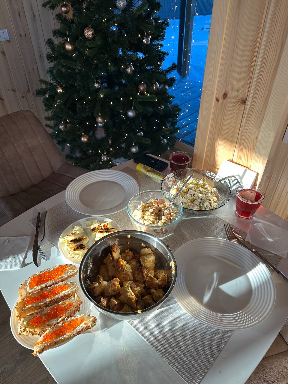 В копилку самых атмосферных моментов моих новогодних каникул ☕️🎄🚘☃️ | Сетка — социальная сеть от hh.ru