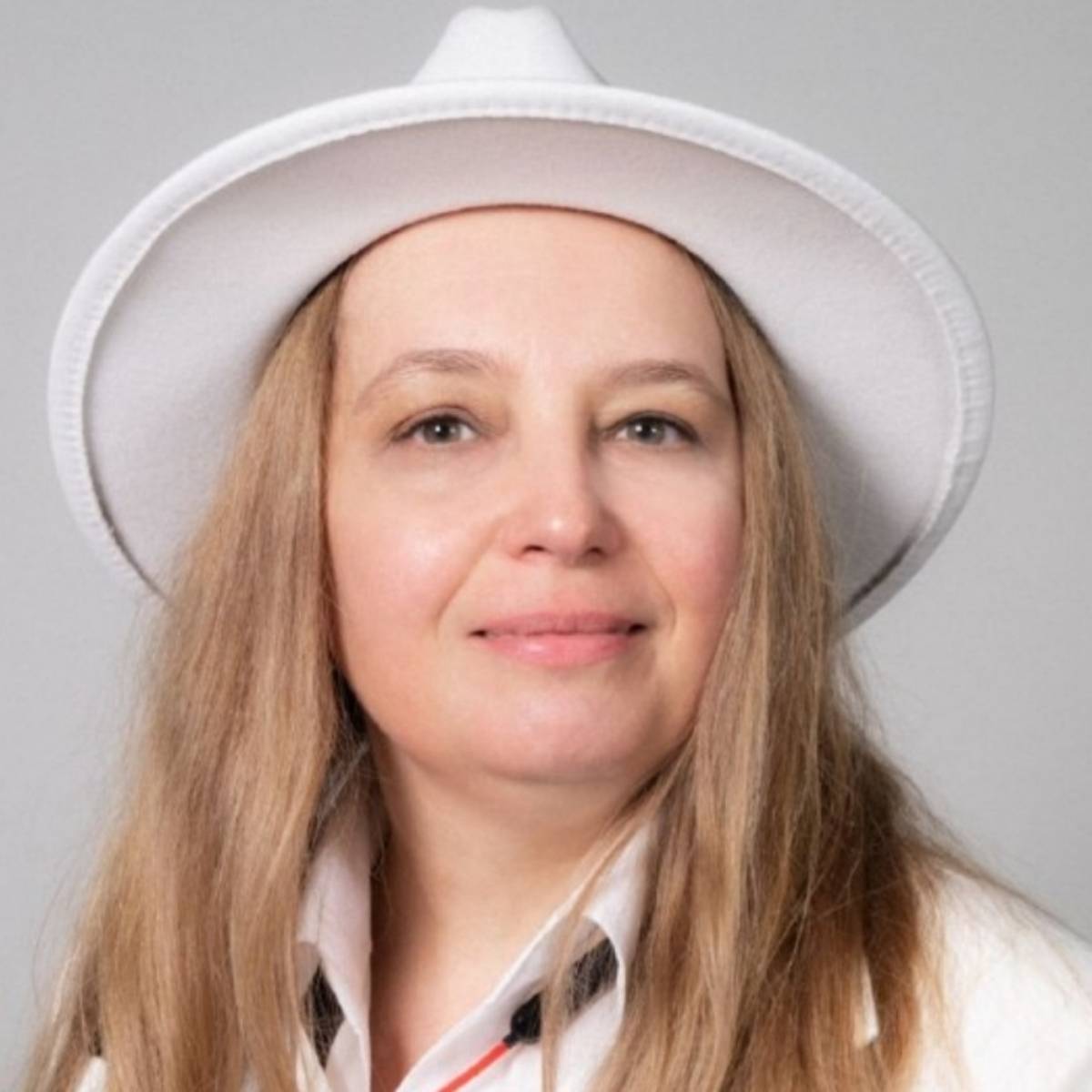 Алла Хукюм