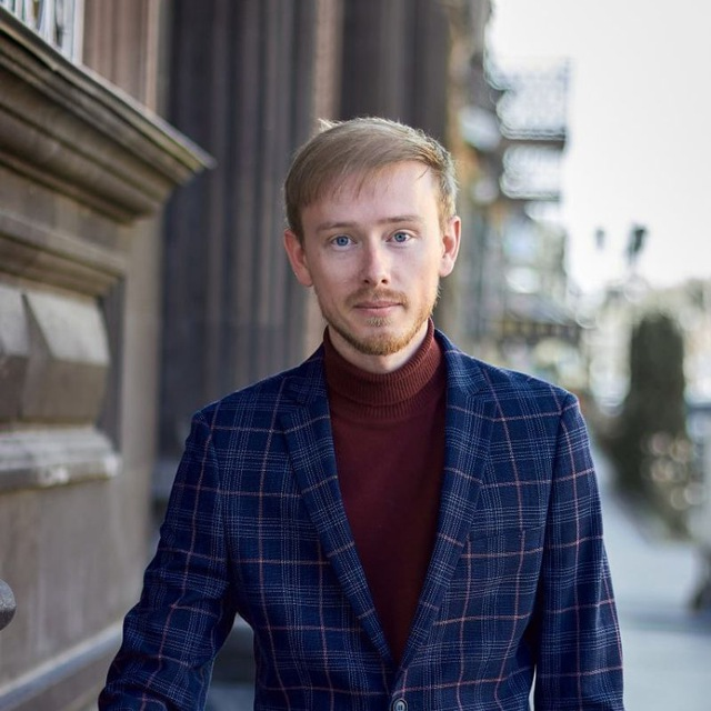 🎙️ Диктор — это фишка бренда | Сетка — социальная сеть от hh.ru