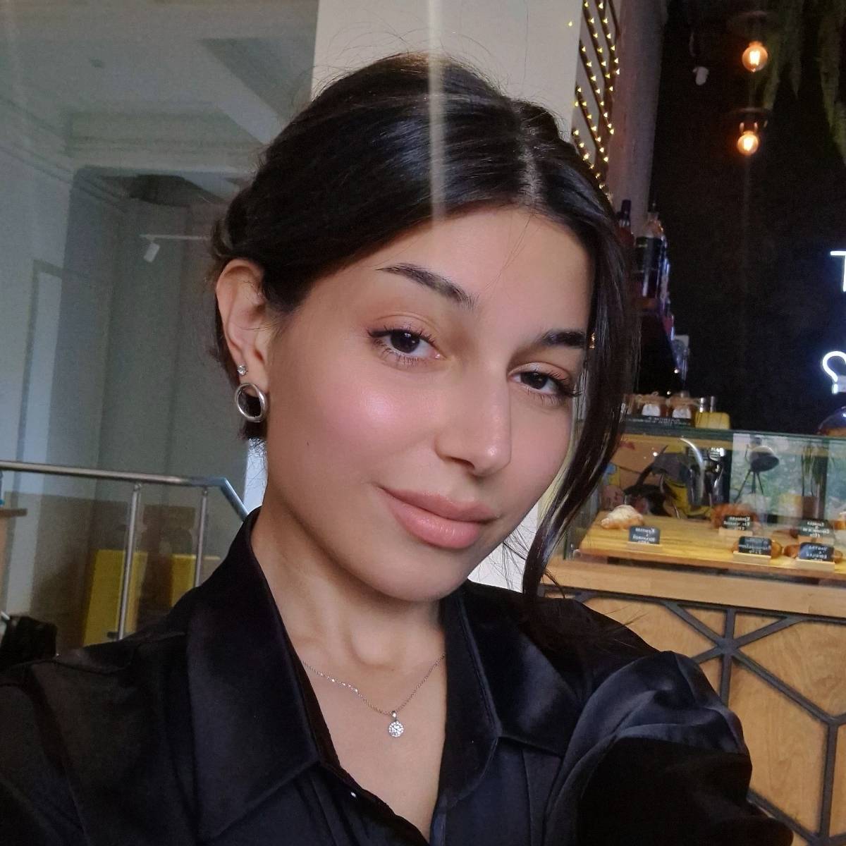 Наира Назлуян | Сетка — социальная сеть от hh.ru