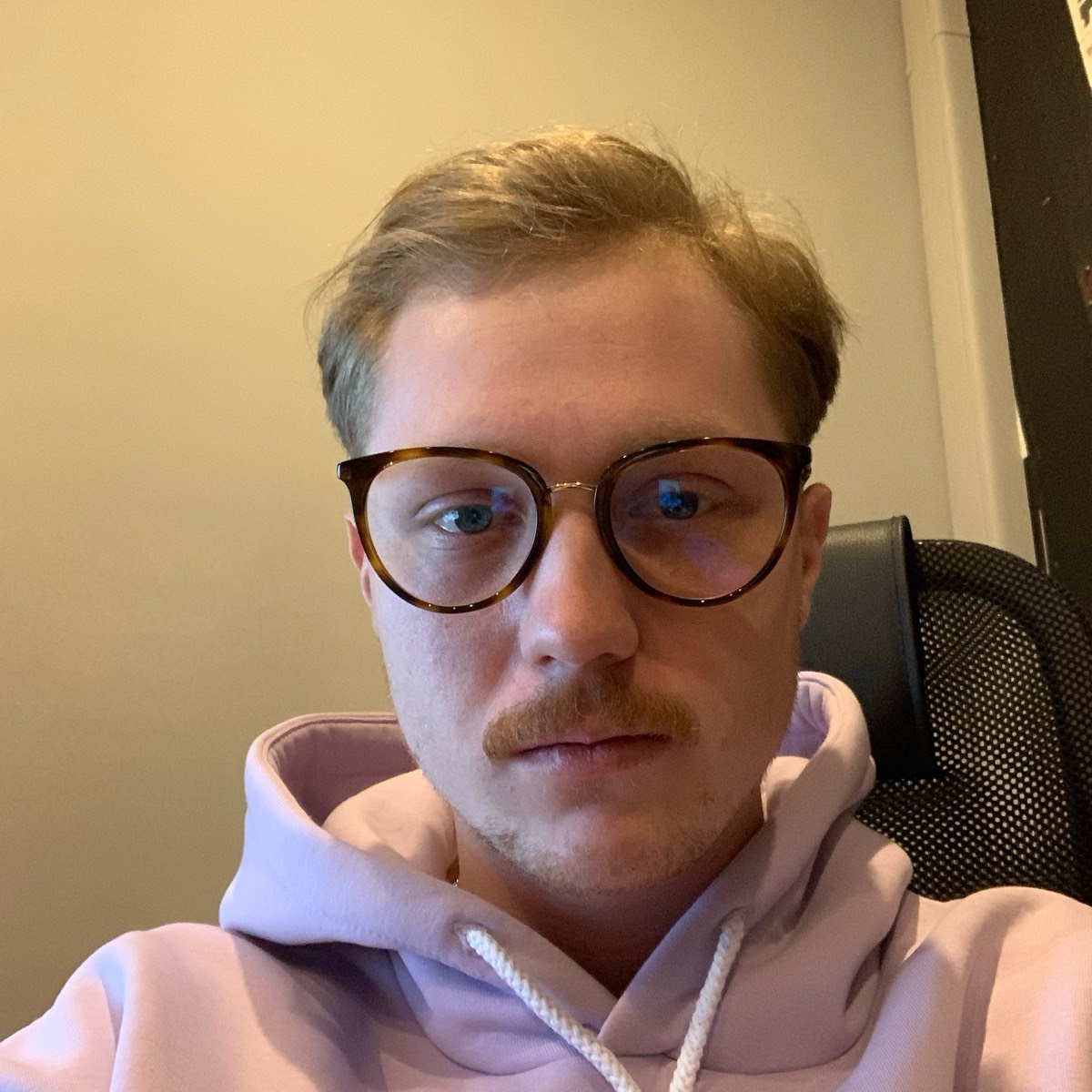 Аркадий Дубровский | Сетка — социальная сеть от hh.ru