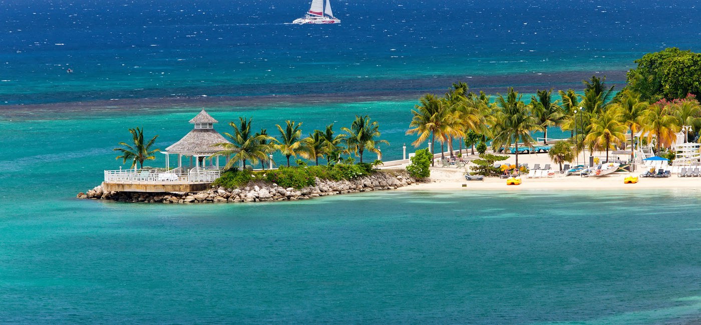 Jamaica Reveals Unprecedented Surge in Winter Tourism
As the winter season travel season continues to play out,
Jamaica is experiencing an unprecedented tourism surge, securing an impressive
1 | Сетка — социальная сеть от hh.ru
