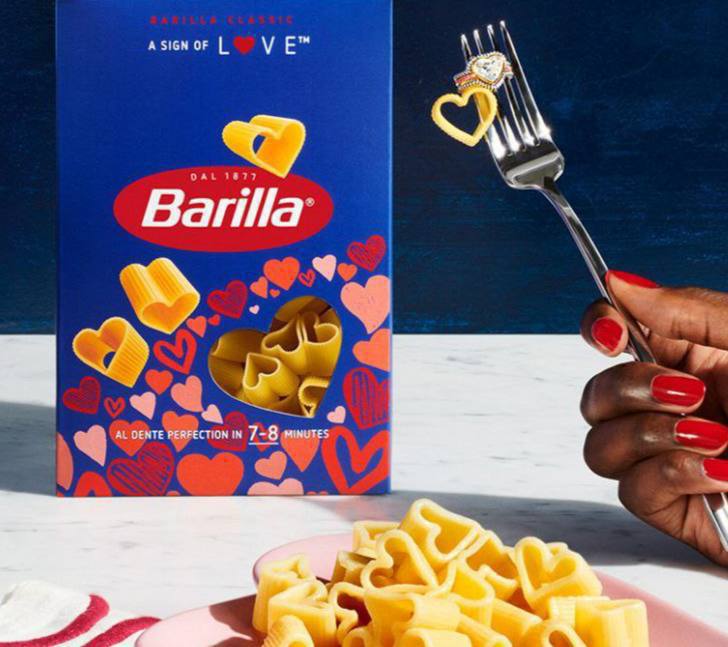 ❤️Макароны в форме сердечек выпустит Barilla ко Дню святого Валентина
Праздничный деликатес появится в магазинах уже в начале февраля.📲Подпишитесь на Вдвижении | Сетка — социальная сеть от hh.ru