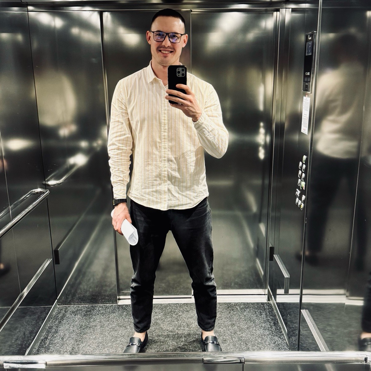 Mindmarket Itкомпани | Сетка — социальная сеть от hh.ru