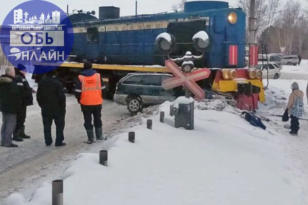 ↗ на переезде возле администрации иномарка влетела под тепловоз. В салоне были дети
vk.com
Подробнее на https://vk.com/ob.gorod
#городобь #городобьонлайн #толмачево | Сетка — социальная сеть от hh.ru