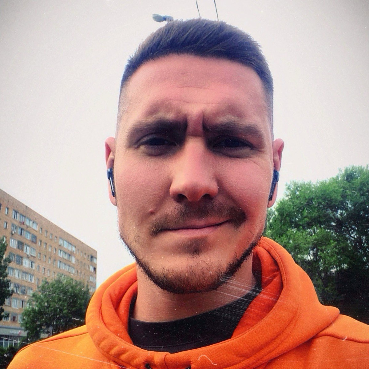 Павел Петров