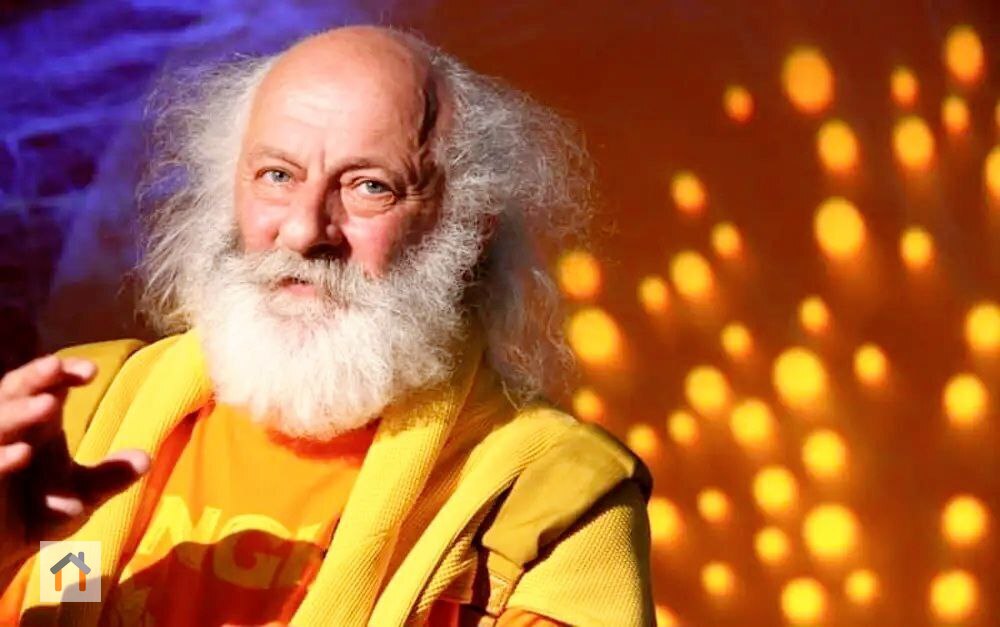 Я понял, почему я всю жизнь счастливый.
Когда-то я решил, что весь мир не переделаю, но вот тут на трех метрах вокруг себя – пожалуйста | Сетка — социальная сеть от hh.ru