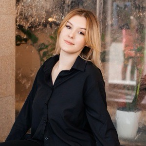 Елизавета Суздальцева | Сетка — социальная сеть от hh.ru