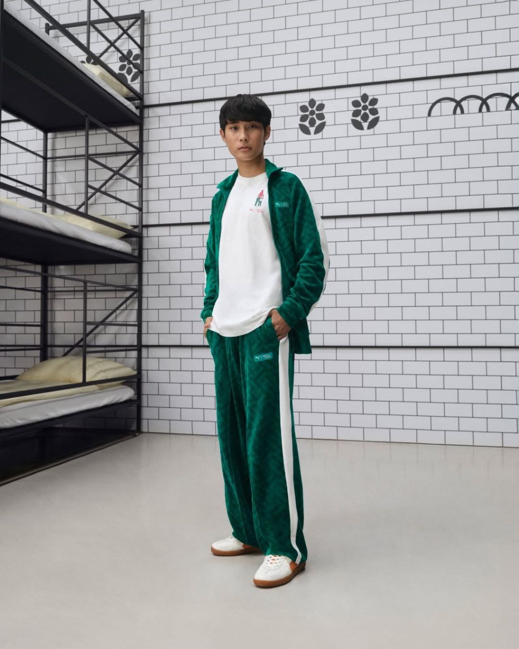 «Приготовьтесь сыграть в игру». Puma выходит на новый уровень крутости, выпустив коллекцию по мотивам «Игры в кальмара». Спортивные костюмы, кроссовки, футболки. Всех выживших приглашают приодеться | Сетка — социальная сеть от hh.ru