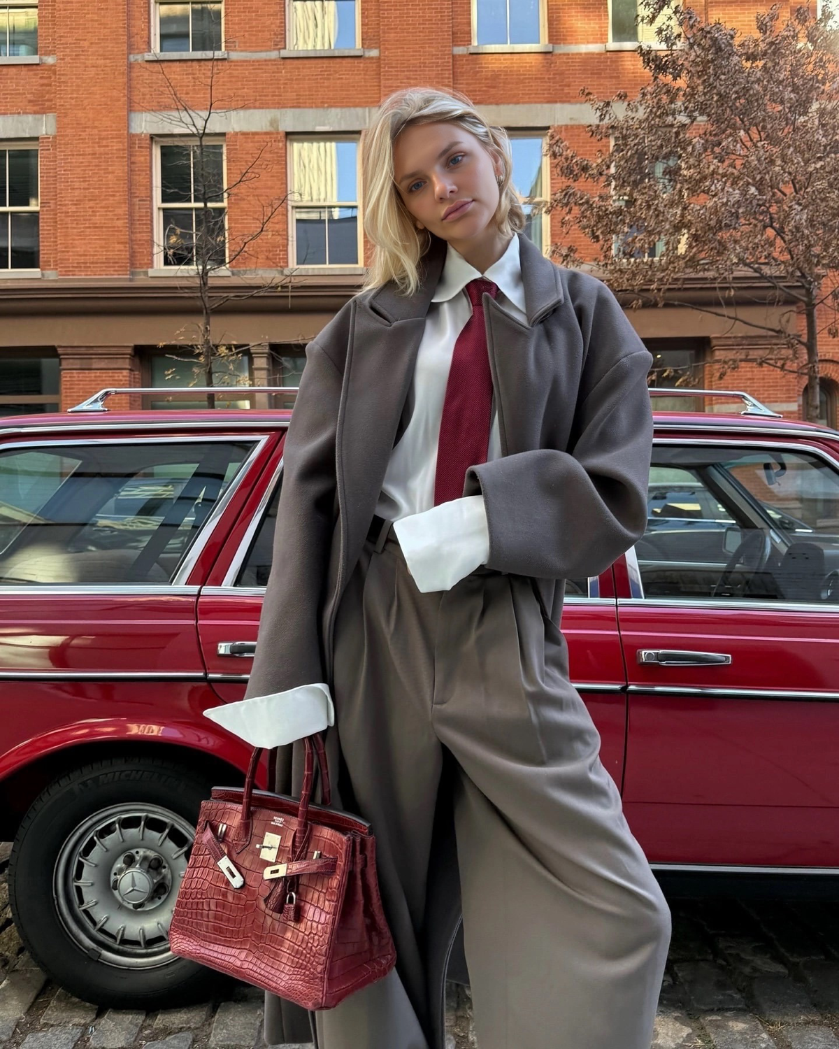 Мысль на подумать. #вестисполей
Сейчас лучшее время и возможность, которую не повторить в жизни, никогда - построить капитал | Сетка — социальная сеть от hh.ru