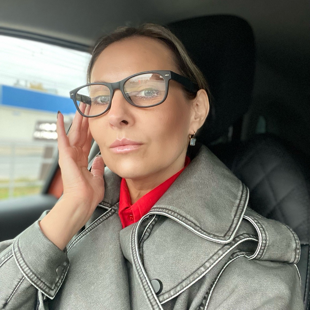 Елена Захарова