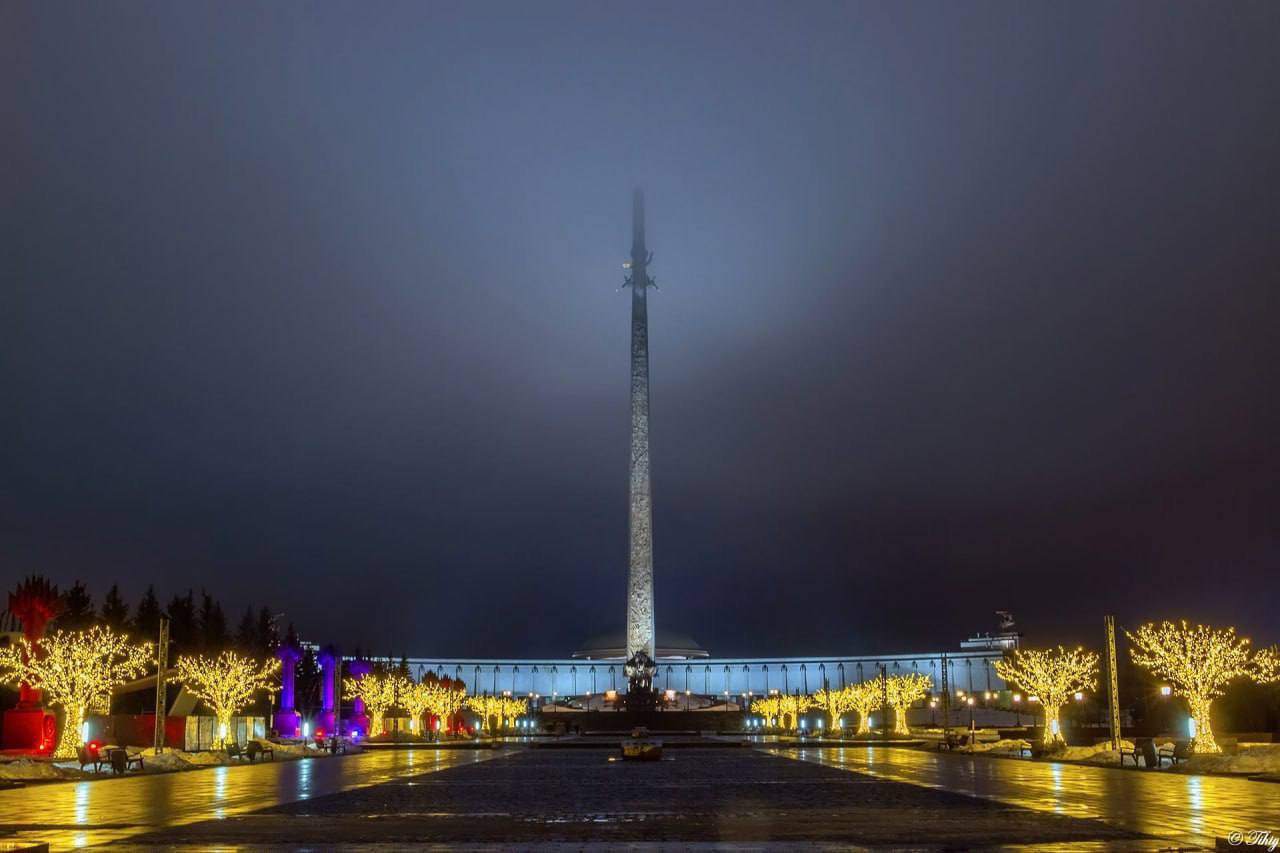 😍 Праздничная эстетика в Парке Победы на Поклонной горе
📲Подпишитесь на Вдвижении | Сетка — социальная сеть от hh.ru