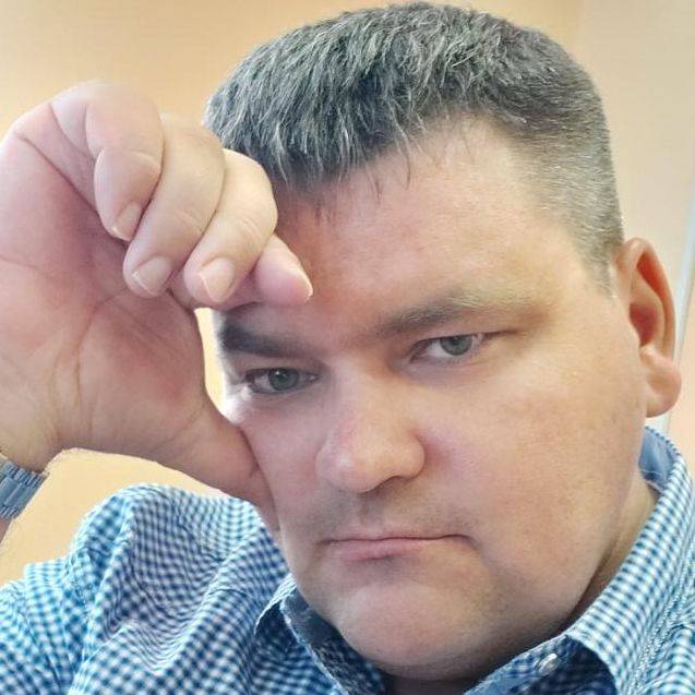 Максим Захаров | Сетка — социальная сеть от hh.ru