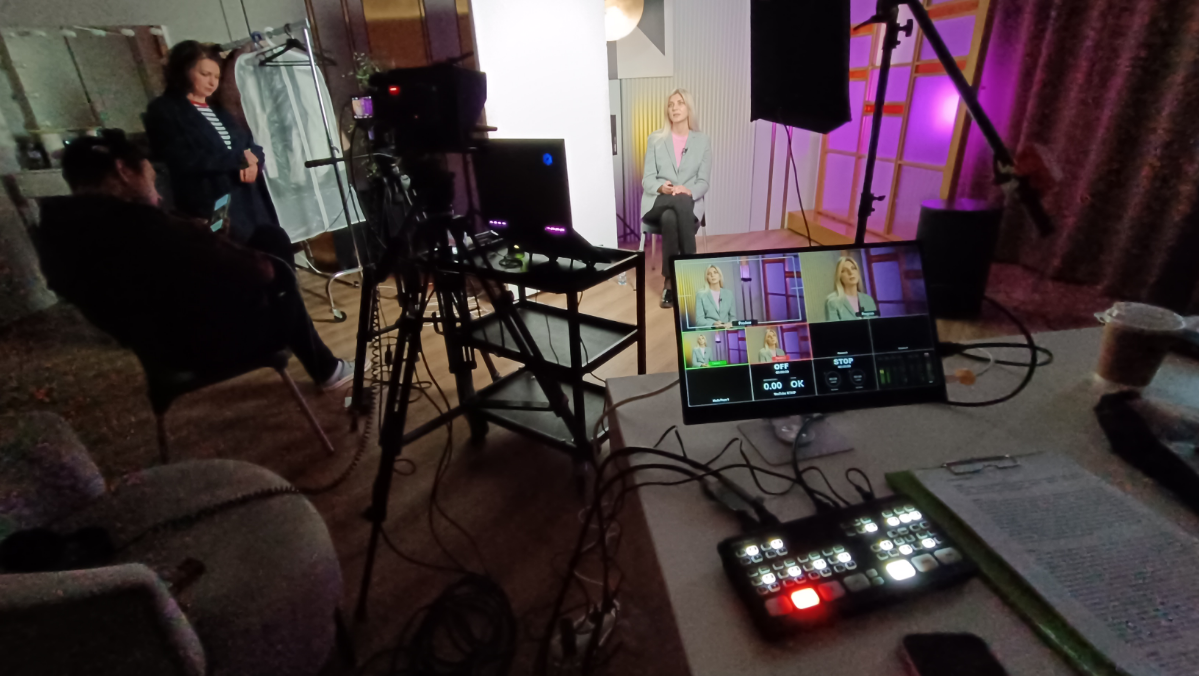 Всем привет! Я занимаюсь видео производством для медицины https://media-doc.ru/
Много успешных кейсов, опыт работы в видеопроизводстве 20 лет, в медицине 6 лет | Сетка — социальная сеть от hh.ru