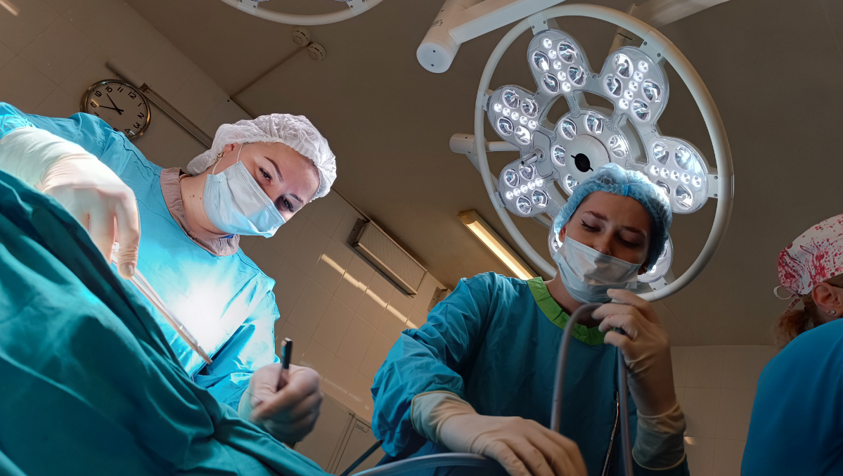 Всем привет! Я занимаюсь видео производством для медицины https://media-doc.ru/
Много успешных кейсов, опыт работы в видеопроизводстве 20 лет, в медицине 6 лет | Сетка — социальная сеть от hh.ru