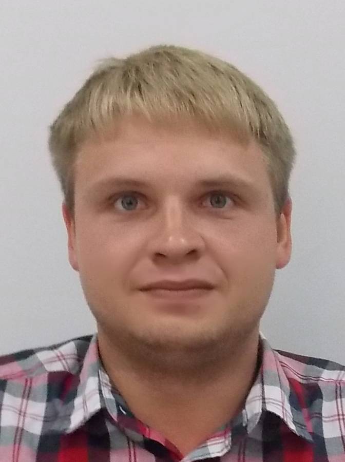 Артём Изотов