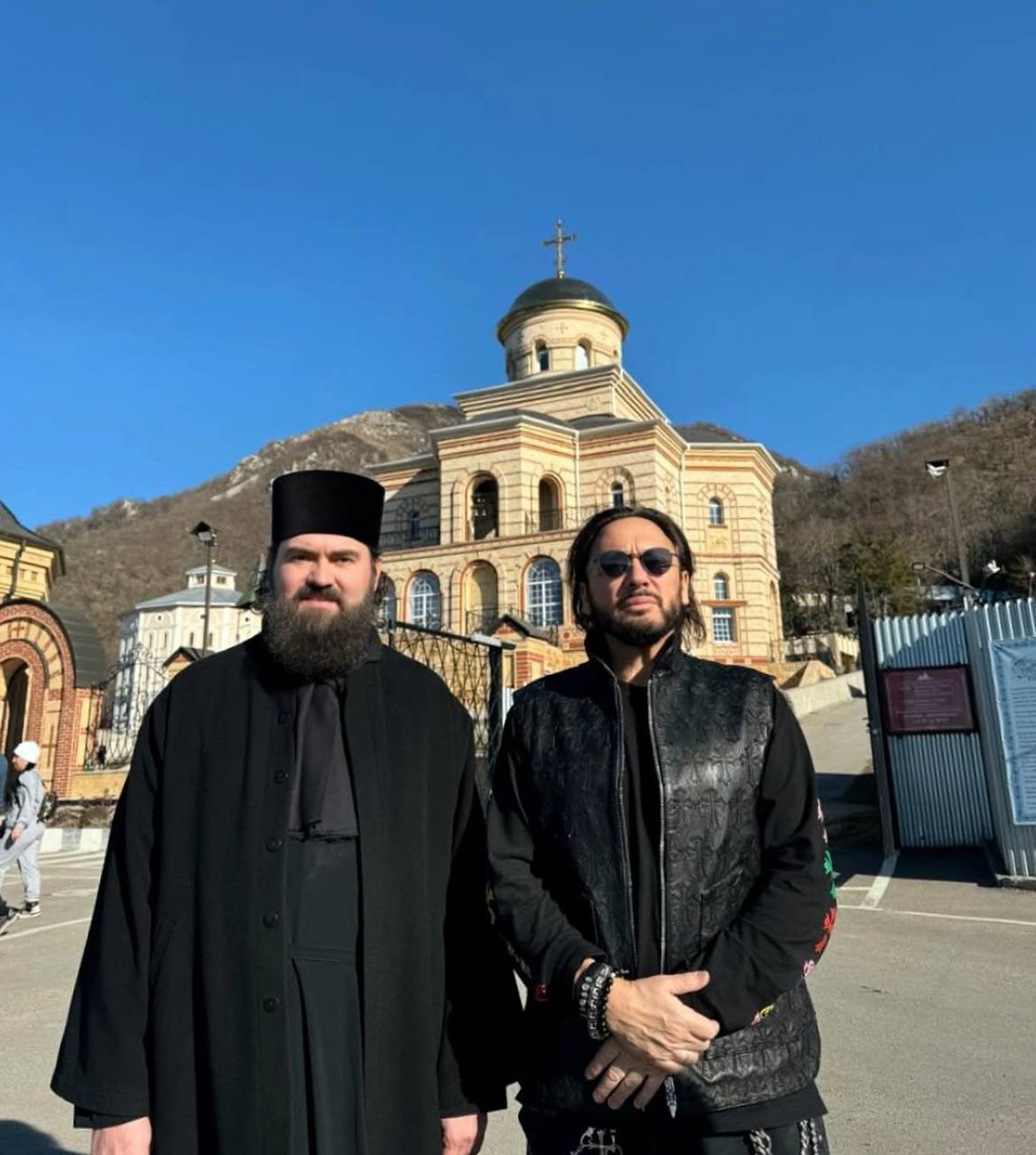 🎤Стас Михайлов гостил на Кавказских Минеральных Водах
9 января певец дал концерт в Пятигорске, где собрал полный зал поклонников | Сетка — социальная сеть от hh.ru