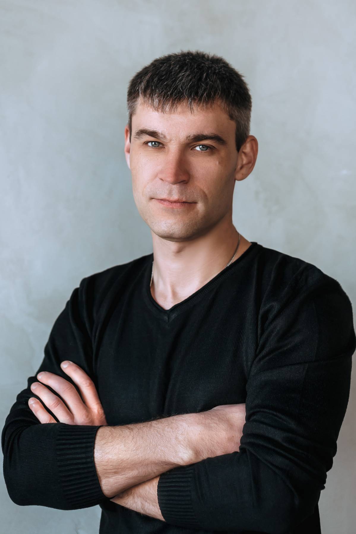 Антон Лебедев