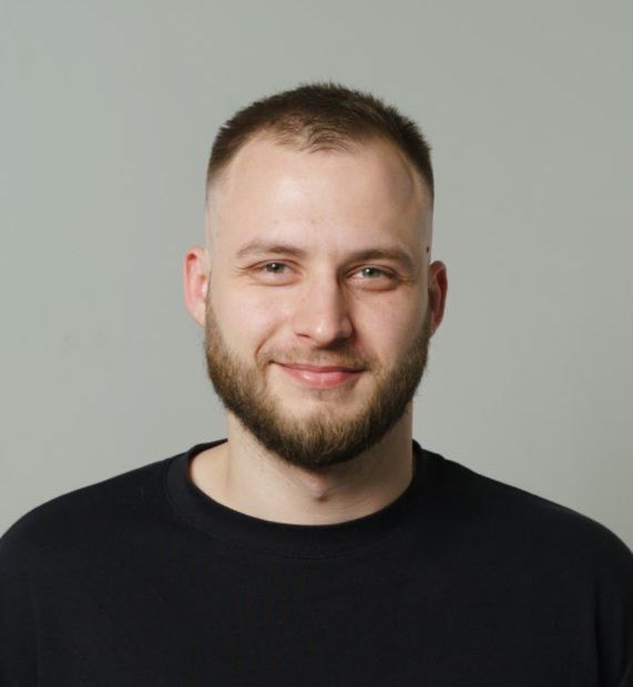 Влад Евченко