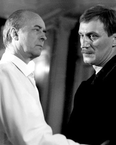 🎥 Архивное кино в «Иллюзионе»
🕰️14 января в 10:00
Фильм «Парад планет», 1984г.
Регистрация
🕰️15 января в 10:40
Фильм «Слуга», 1988г | Сетка — социальная сеть от hh.ru