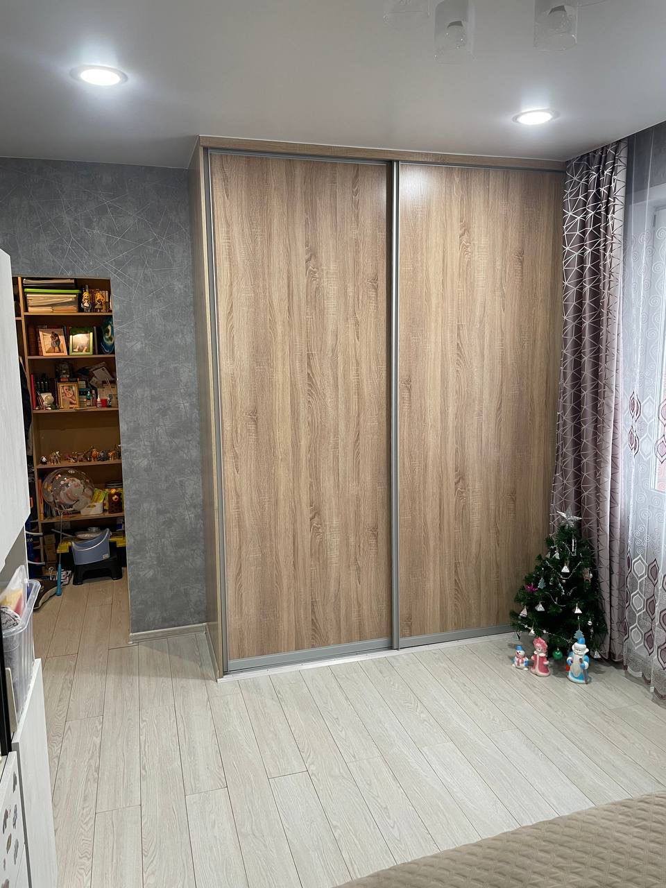 1-комнатная квартира
Иркутск, ул. Первомайская 38/1
2 этаж в 3-этажном кирпичном доме. Есть балкон. Площадь 30 кв.м., кухня 8 кв.м.
Вся инфраструктура города доступна. До центра 5 минут. Школы, д | Сетка — социальная сеть от hh.ru