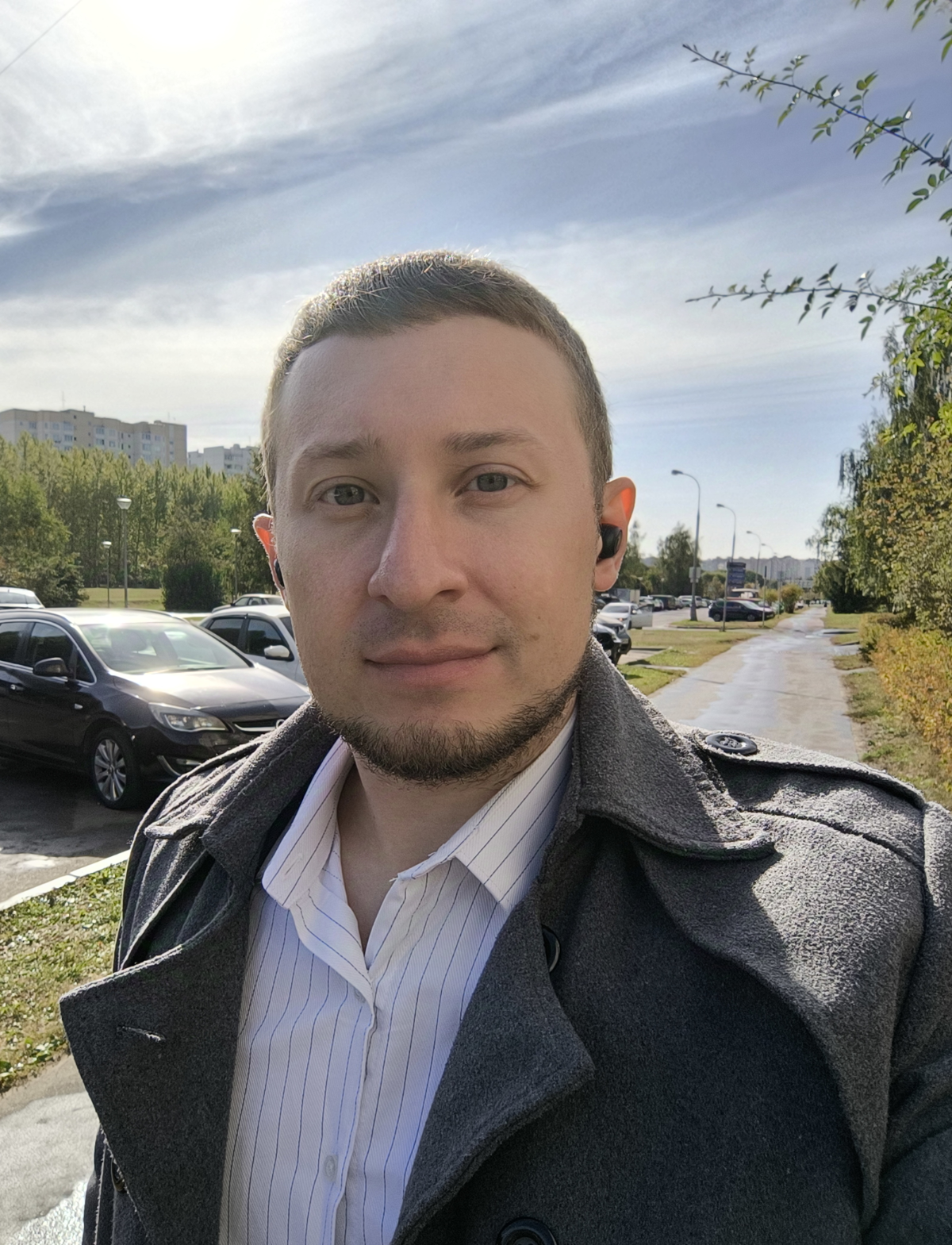 Всем привет! 😉
В последние несколько лет активно работаю по направлению партнёрских продаж, запускаю проекты с различными услугами, с компаниями федерального масштаба | Сетка — социальная сеть от hh.ru