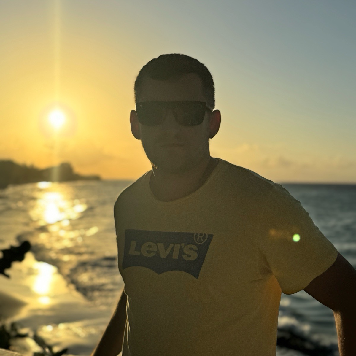 Максим Мезенцев