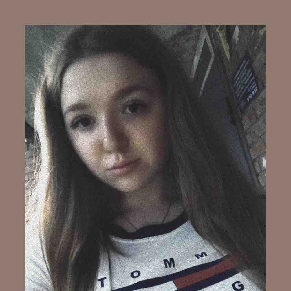 Арина Олейникова