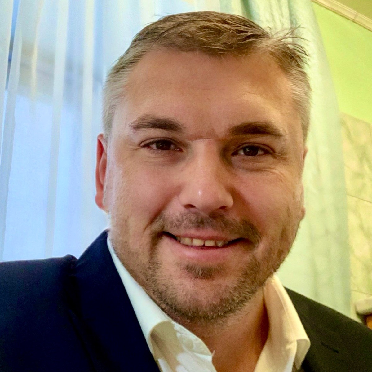 Денис Митякин | Сетка — социальная сеть от hh.ru