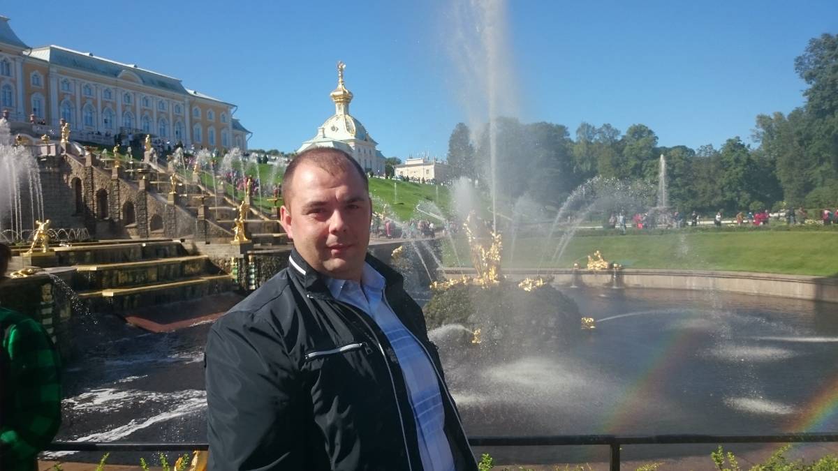Дмитрий Лазин