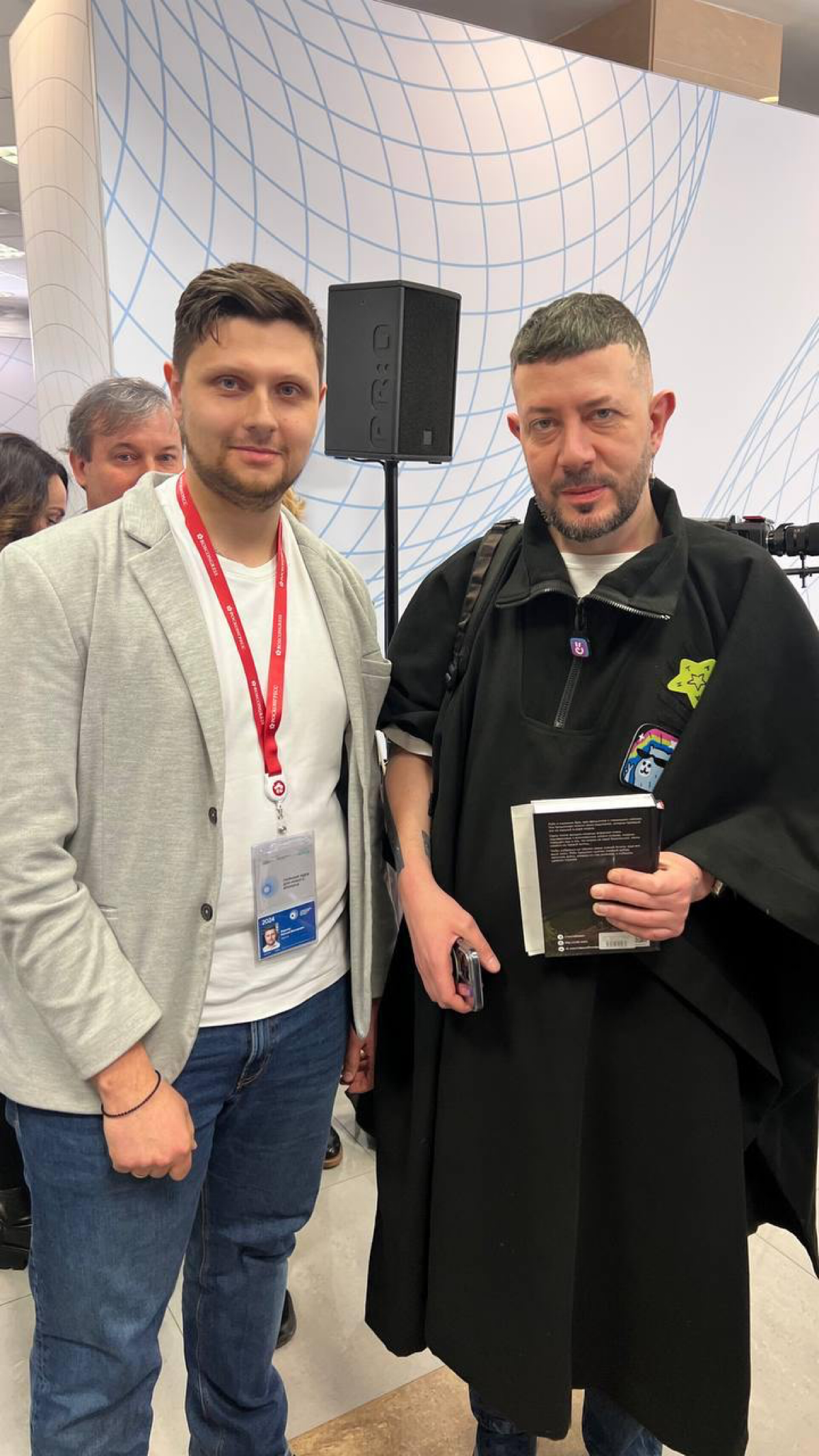 Понимая базу, сможешь выйти за рамки
В последнее время я всё чаще задумываюсь о том, как мы подходим к обучению и достижению целей | Сетка — социальная сеть от hh.ru