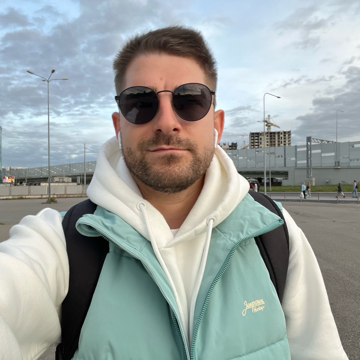 Артем Никифоренко | Сетка — социальная сеть от hh.ru