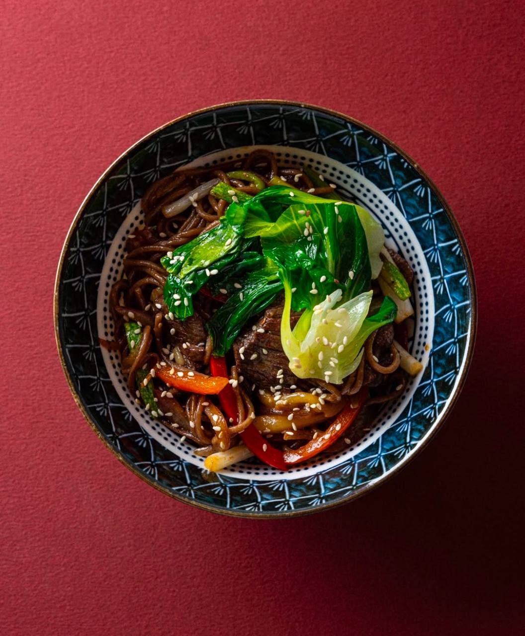 Наша посуда в проекте OSHI Izakaya.
Посуда от Le Coq и Tokyo Design стала частью концепции этого модного пространства.
Такую посуду вы можете приобрести и для своего дома.
roomers.ru | Сетка — социальная сеть от hh.ru