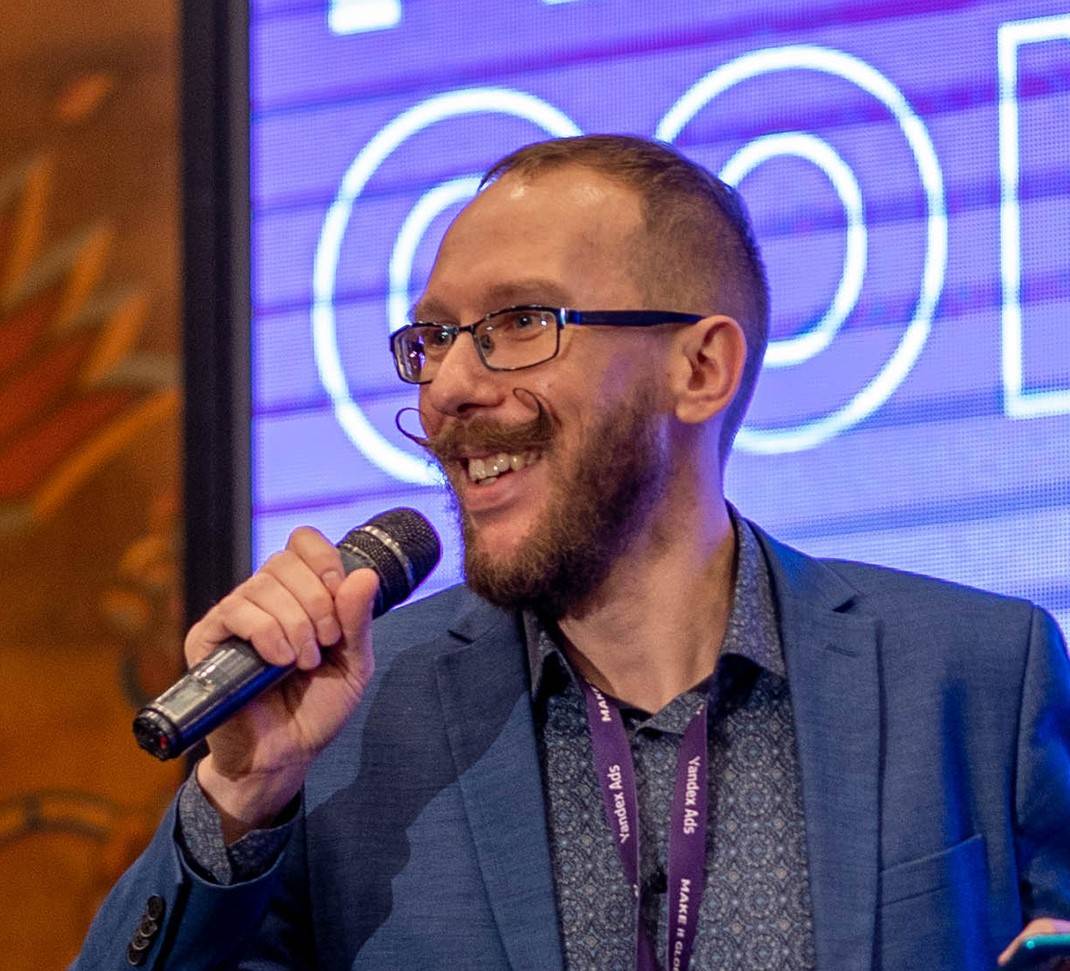 Александр Денисов