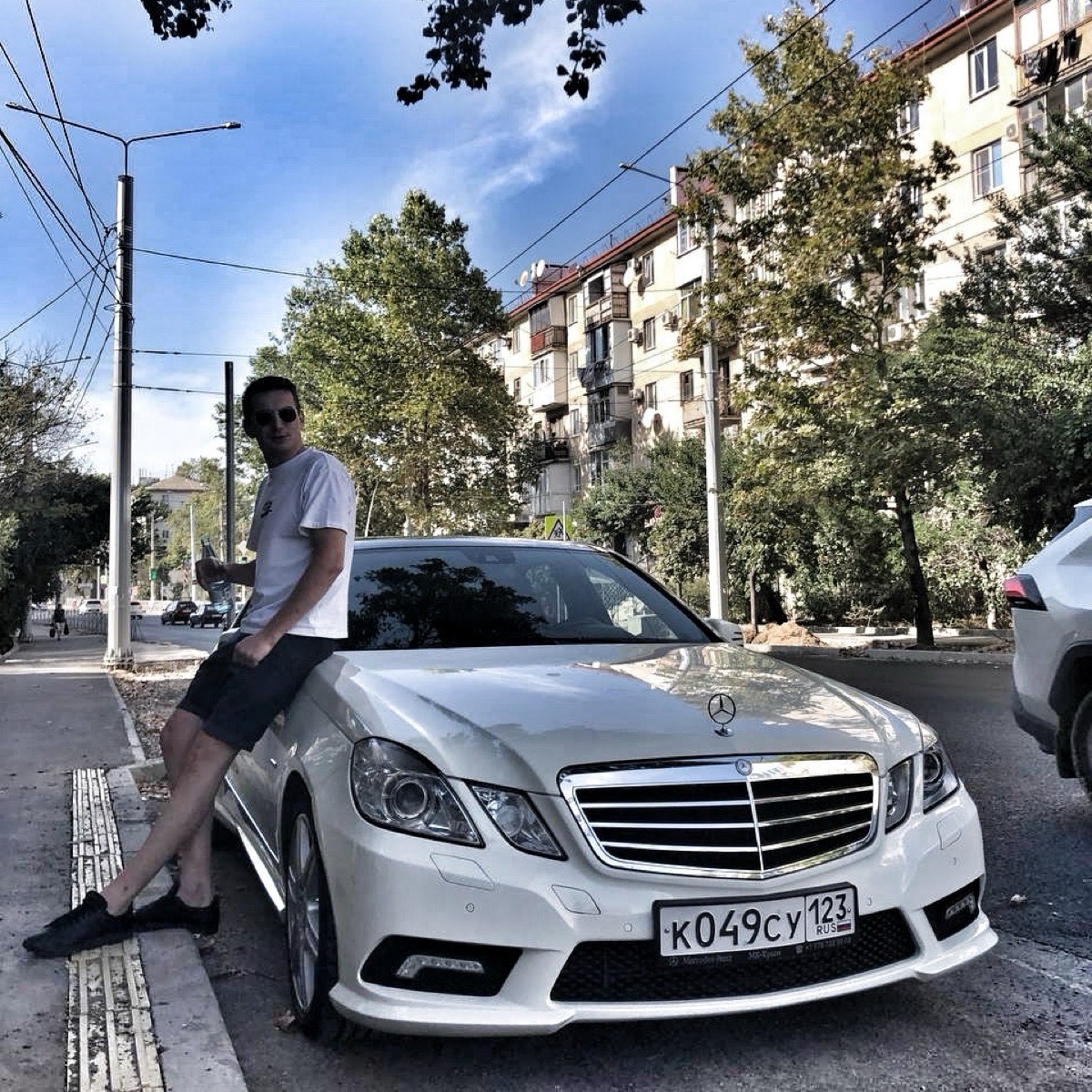 Денис Сергеевич