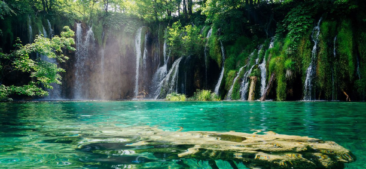 Collette Celebrates Best Year in 107-Year History, Shares 2025 Trending Destinations
Tour operator Collette saw its best year in 2024, and the company is sharing the destinations it expects to be tren... | Сетка — социальная сеть от hh.ru