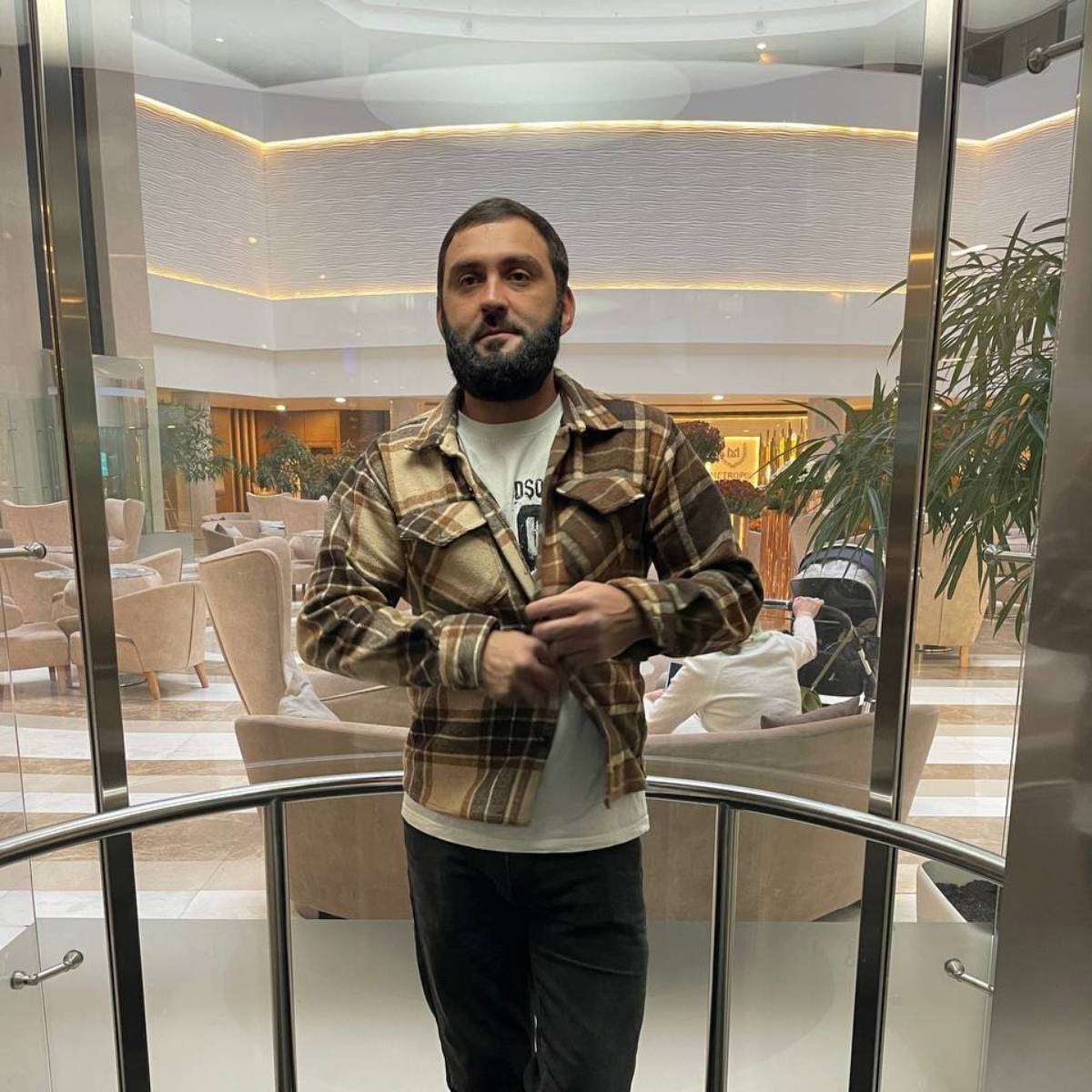 Алим Артуроаич