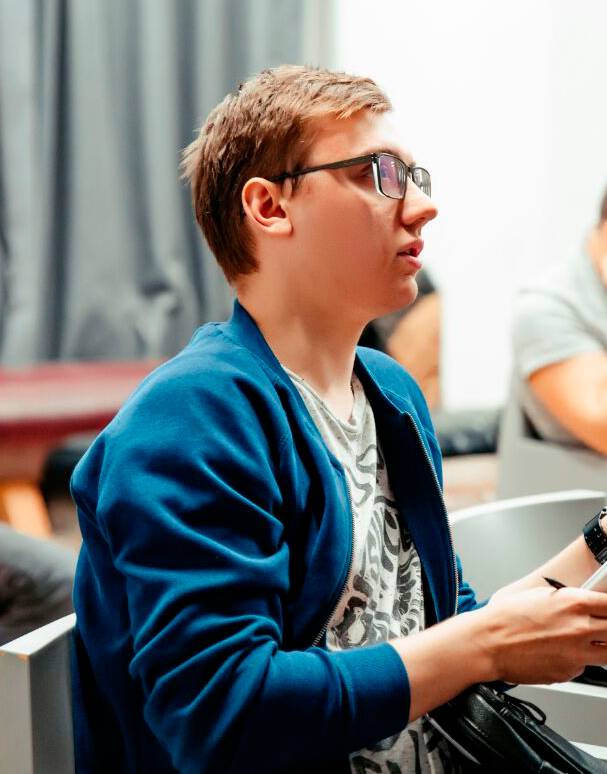 Александр Васильев | Сетка — социальная сеть от hh.ru