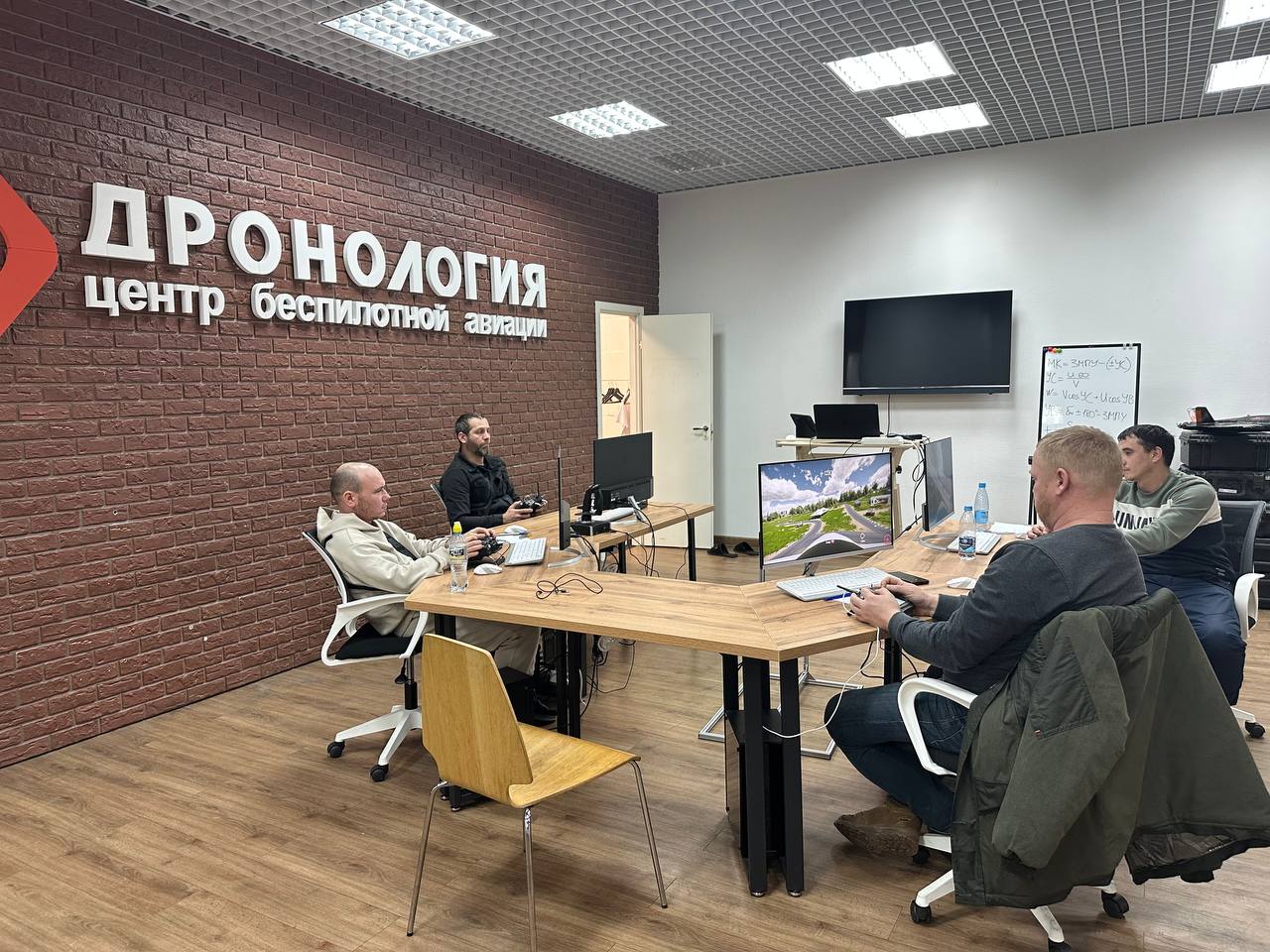 Кто бы мог подумать, косинусы, тангенсы | Сетка — социальная сеть от hh.ru