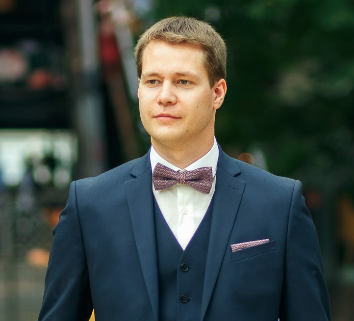 Александр Смирнов