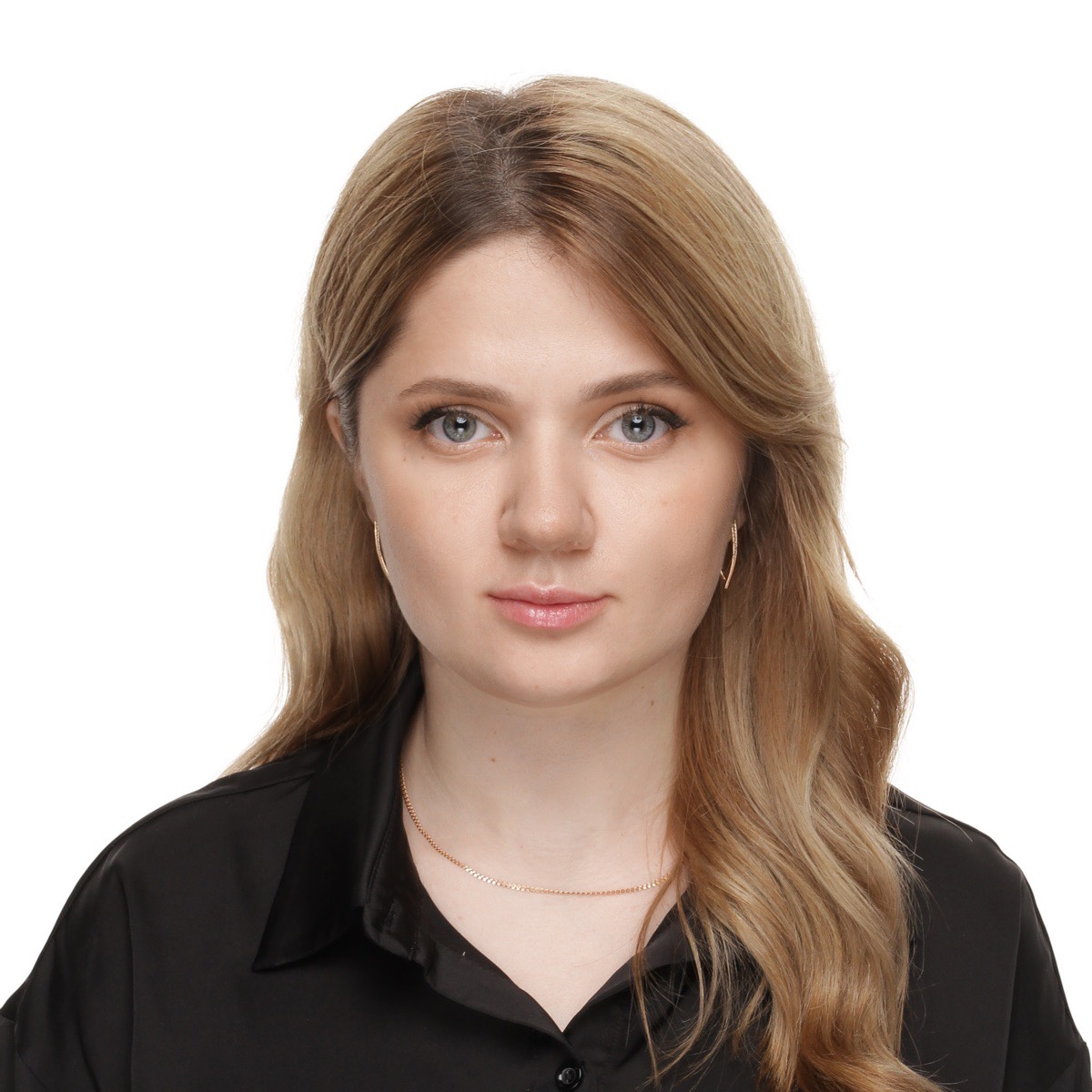 Ксения Алиханян