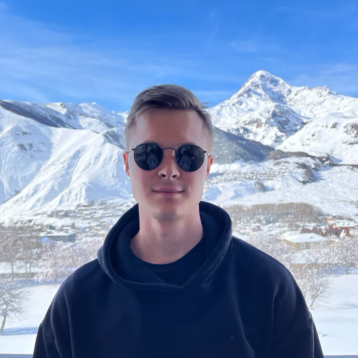 Владислав Емельянов | Сетка — социальная сеть от hh.ru