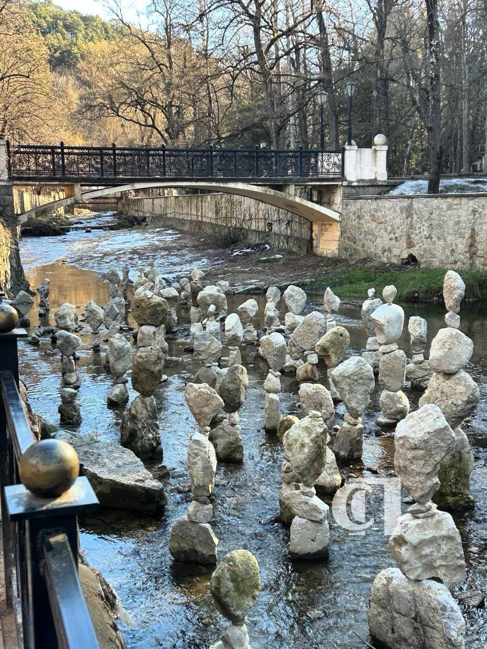 🏞️Прогулка по национальному парку «Кисловодский»
@stapravda
@stavropolyevibe | Сетка — социальная сеть от hh.ru