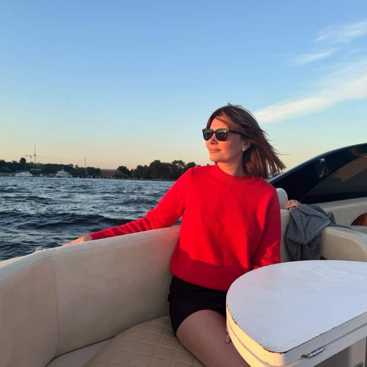 Aнна Максимова | Сетка — социальная сеть от hh.ru