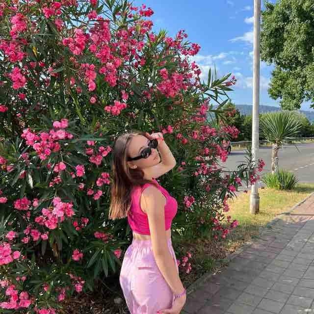 Anastasia Razlog