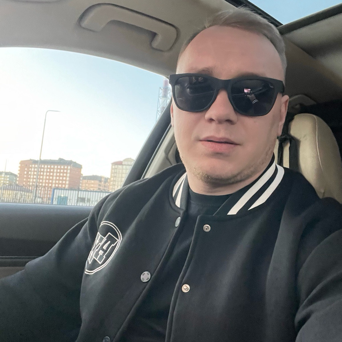 Илья Хомяков