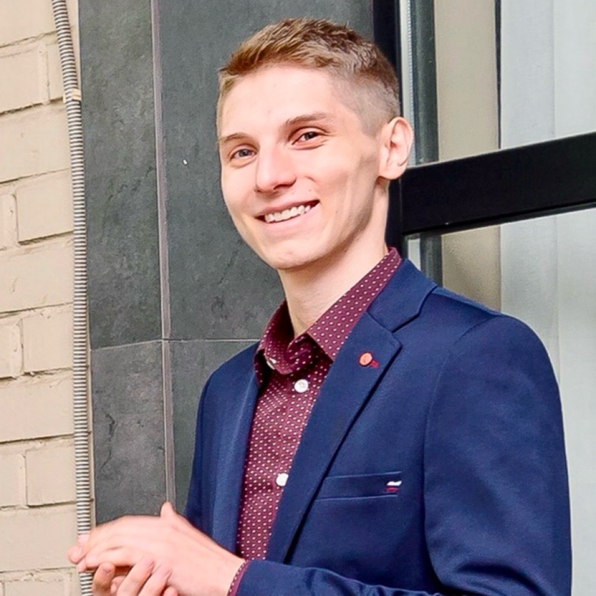 Надир Сабитов | Сетка — социальная сеть от hh.ru