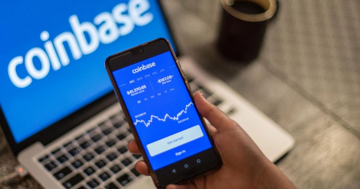 Coinbase проведёт листинг нашумевшего токена-мема Дональда Трампа | Сетка — социальная сеть от hh.ru